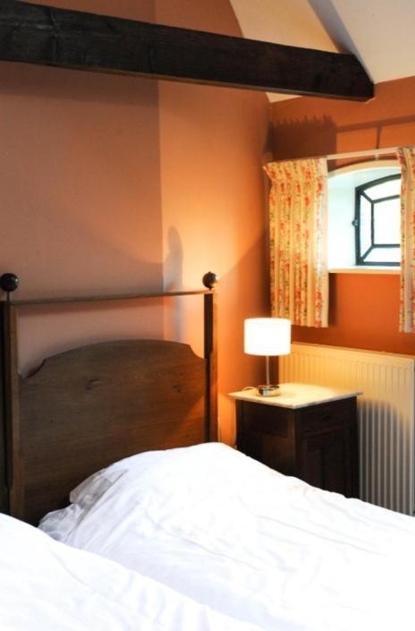 Bed & Breakfast De Neust Beesd Exteriör bild